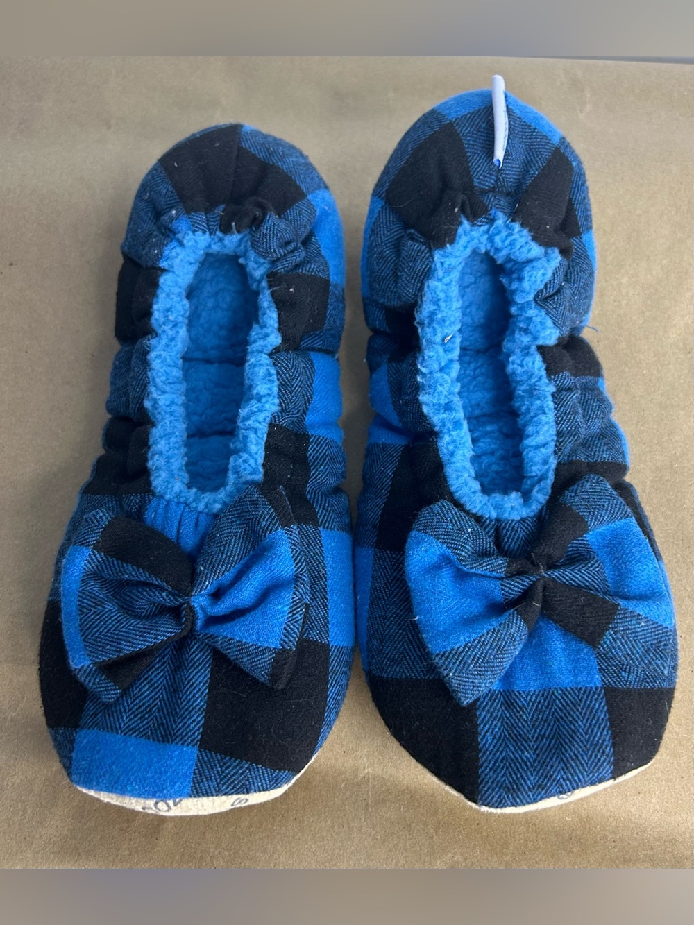 Blue Plaid Bow Top Slip On Fleece Lined Slippers Girls Size Small